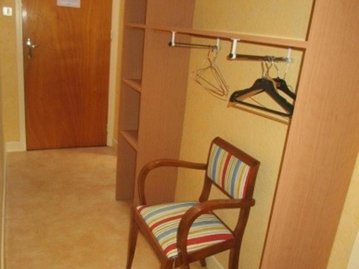 Appartement 2 Chambres, 8 Couchages, Centre-Ville Cauterets, Wifi Gratuit, Parking A Proximite - Fr-1-234-89 Экстерьер фото