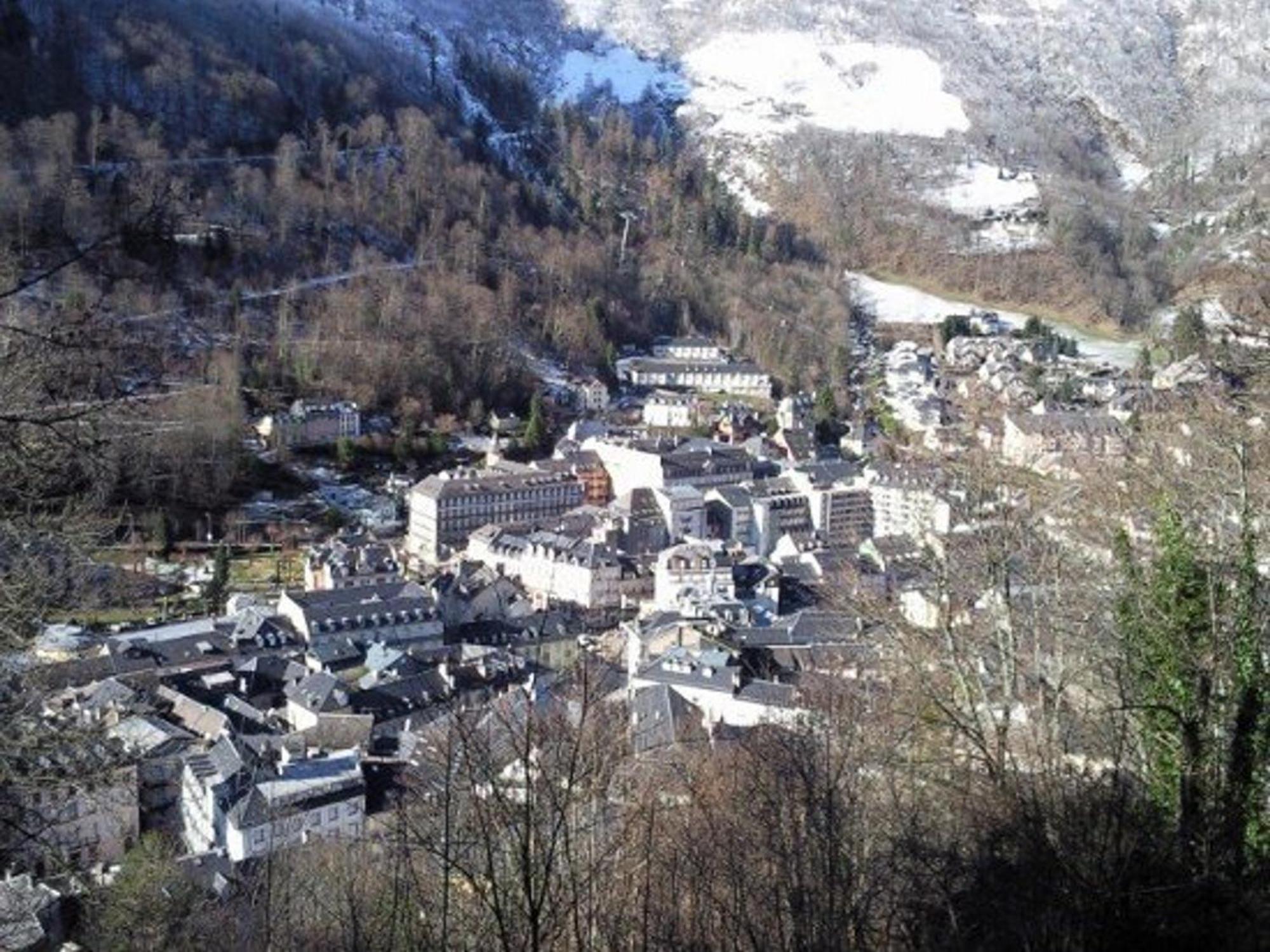 Appartement 2 Chambres, 8 Couchages, Centre-Ville Cauterets, Wifi Gratuit, Parking A Proximite - Fr-1-234-89 Экстерьер фото